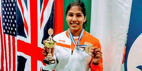 வாள்வீச்சில் தங்கம் வென்ற முதல் இந்திய வீராங்கனை.. நம்ம சென்னை பொண்ணு!