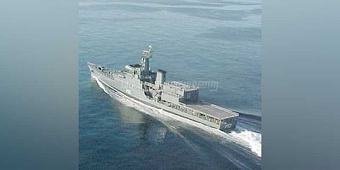 கடற்படைக்காக இந்தியாவிடமிருந்து கப்பல்களை வாங்கும் இலங்கை