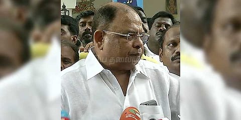 சொத்துகளை கட்சிக்கு எழுதி வைக்க ஓபிஎஸ், ஈபிஎஸ் தயாரா?: வெற்றிவேல்