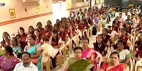 நீட்டுக்கு தயார்படுத்தும் மாநகராட்சிப் பள்ளிகள்