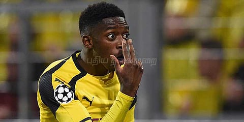 புதிய வீரரை அறிமுகம் செய்த பார்சிலோனா அணி