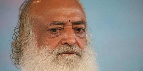 சாமியார் அசராம் பாபு வழக்கு - குஜராத் அரசுக்கு உச்சநீதிமன்றம் கண்டனம்