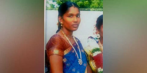 5 சவரன் நகைக்காக மனைவி கழுத்தை நெறித்து சித்ரவதை: கணவர் மீது வழக்குப் பதிவு