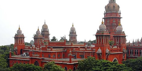 குட்கா பறிமுதல் வழக்கை முன்கூட்டியே விசாரிக்க உயர்நீதிமன்றம் ஒப்புதல்