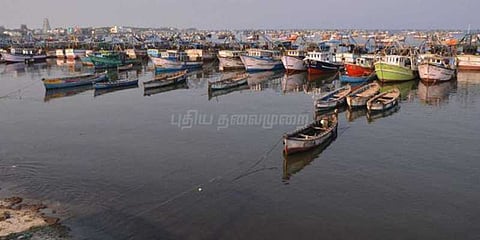 பாம்பன் மீனவர்களின் வேலைநிறுத்தம் தொடர்கிறது