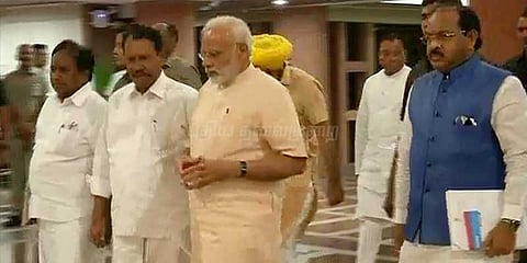 மத்திய அமைச்சரவையில் அதிமுகவுக்கு இடம்?