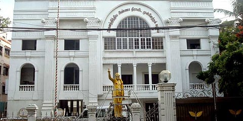 செப்.5 ஆம் தேதி அதிமுக எம்.எல்.ஏ.க்கள் கூட்டம்