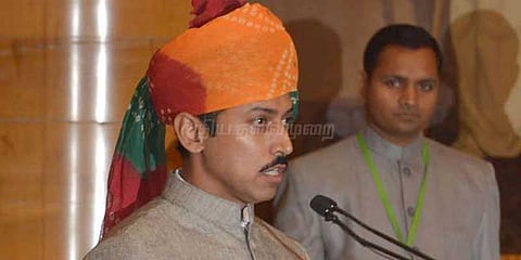 விளையாட்டுத்துறை அமைச்சரானார் ஒலிம்பிக் பதக்கம் வென்ற ரத்தோர்