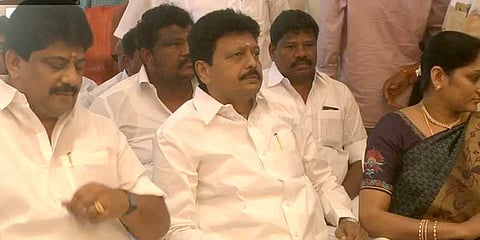 திமுக நடத்தும் போராட்டம் உன்னதமானது: சசிகலா சகோதரர் திவாகரன் நெகிழ்ச்சி!