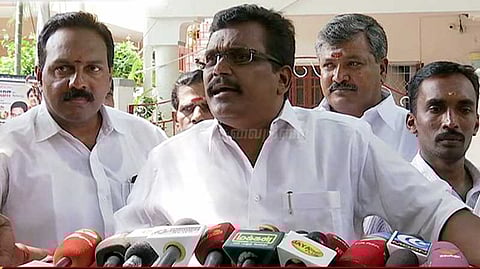 2 நாட்களில் ஆளுநர் அழைப்பார்: டிடிவி தரப்பு நம்பிக்கை