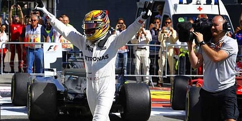 ஃபார்முலா ஒன் கார் பந்தயம் - பிரிட்டன் வீரர் ஹாமில்டன் வெற்றி