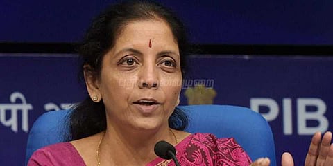 நிர்மலா சீத்தாராமனுடன் முப்படை தளபதிகள் சந்திப்பு