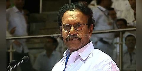 மாணவர்கள் போராட்டத்தை கைவிட தம்பிதுரை வேண்டுகோள்