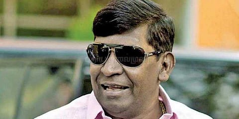 விஜய்க்கு வளர்ப்பு தந்தையானார் வைகைப்புயல் வடிவேலு!