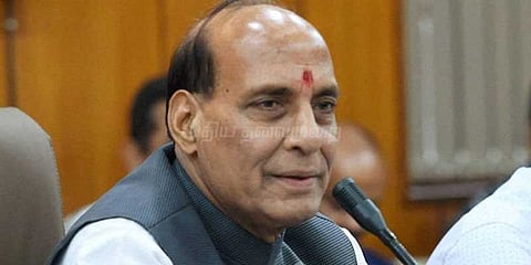 காஷ்மீரில் குண்டு துளைக்காத வாகனம், உடைகள்: ராஜ்நாத் சிங் தகவல்