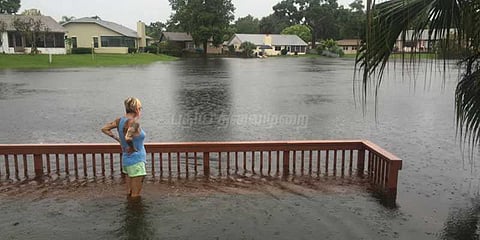 இர்மா புயல் தாக்கியதால் வெள்ளக்காடானது அமெரிக்காவின் புளோரிடா