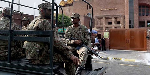 ராணுவ பாதுகாப்போடு பாக்., மண்ணில் உலக லெவன் அணி