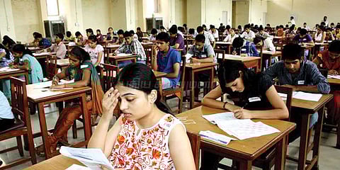 நீட் தேர்வால் 5 அரசுப்பள்ளி மாணவர்களுக்கு மட்டுமே இடம்