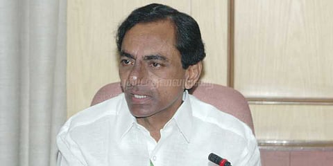 தெலங்கானா பள்ளிகளில் தெலுங்கு கட்டாயம்: சந்திரசேகர் ராவ் உத்தரவு