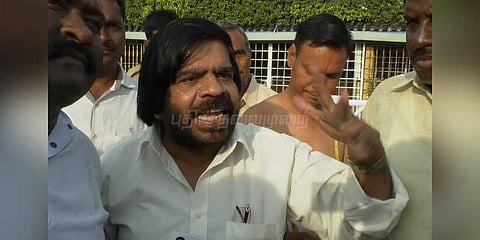 அனிதா தற்கொலை: மாதர் சங்கம் ஏன் போராடவில்லை என டி.ராஜேந்தர் கேள்வி