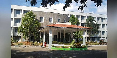 தூய்மையான கலை, பொறியியல் கல்லூரியில் தமிழகம் முதலிடம்