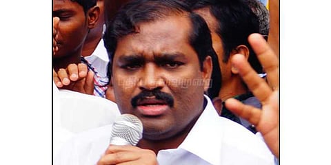 நவோதயா பள்ளிகளால் அரசு பள்ளிகள் செயல் இழக்கும்: வேல்முருகன்