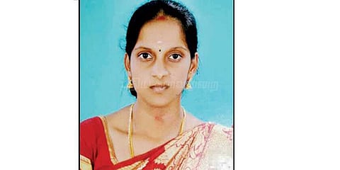 தனிக்குடித்தனம் வர கணவர் மறுப்பு: குழந்தைகளை கொன்று தாய் தற்கொலை!