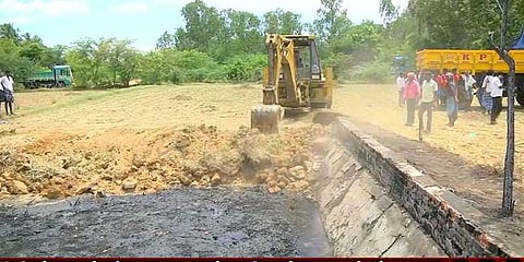 மக்கள் போராட்டத்தால் மூடப்பட்ட ஓ.என்.ஜி.சி கழிவுத்தொட்டி