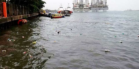 நைஜீரியாவில் படகு கவிழ்ந்து 33 பேர் பலி