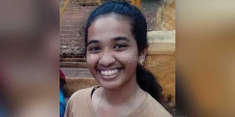 நடிகை டிஸ்கோ சாந்தி சகோதரரின் மகள் பெங்களூரில் கண்டுபிடிப்பு