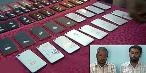 விபத்தில் சிக்கிய லாரியில் 170 செல்போன்கள் திருட்டு: 2 பேர் கைது