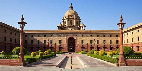 663 மக்களுக்கு ஒரு போலீஸ்... ஒரு விஐபிக்கு 3 போலீஸ்..?