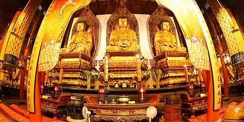 30 மீட்டர் நகர்த்தப்பட்ட 135 ஆண்டு பழமை வாய்ந்த புத்தர் ஆலயம் !