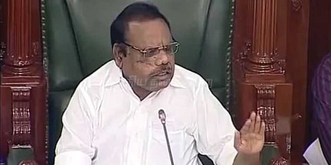 18 பேரும் பொய் கூறியதால் தகுதி நீக்கம்: சபாநாயகர் தனபால் விளக்கம்