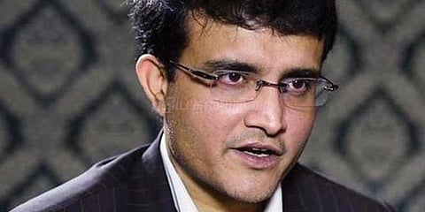 தோனி ஆட்டத்தின் பின்னணியில் கோலி இருக்கிறார்: கங்குலி