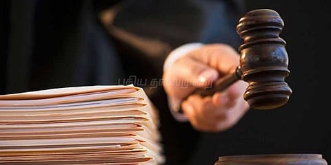 பாலியல் வன்கொடுமையால் கருவுற்ற சிறுமி: கருவை கலைக்க நீதிமன்றம் அனுமதி