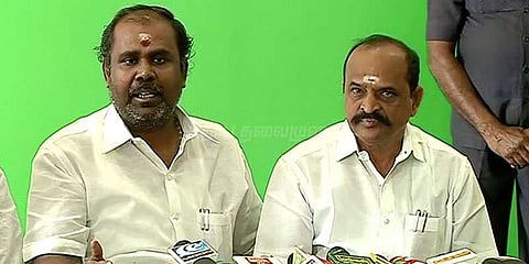 தினகரனின் தகவல்களை வெளியிடுவோம்: அமைச்சர் உதயகுமார் எச்சரிக்கை