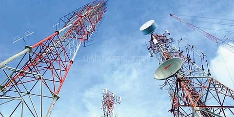 அழைப்பு கட்டணக் குறைப்புக்கு எதிராக நீதிமன்றம் செல்லும் செல்ஃபோன் நிறுவனங்கள்