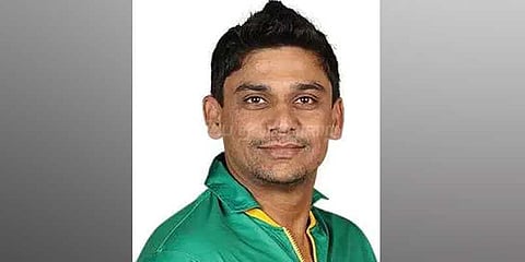 சூதாட்ட புகார்: பாக். வீரர் காலித் லத்தீப்புக்கு 5 ஆண்டுகள் தடை