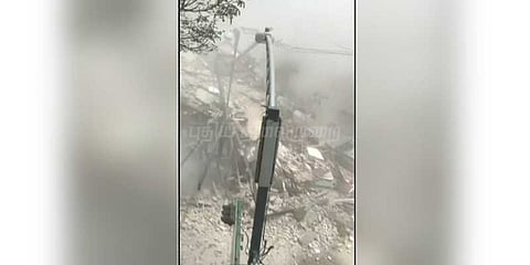 மெக்ஸிகோ தொடரும் மீட்பு பணிகள்: 60க்கும் மேற்பட்டோர் உயிருடன் மீட்பு