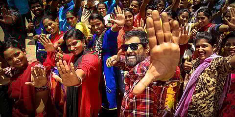 தீபாவளிக்கு விக்ரமின் ’ஸ்கெட்ச்’