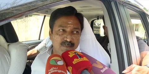 பேரறிவாளன் விடுதலையை நீதிமன்றம் முடிவுசெய்யும்: அமைச்சர் சி.வி.சண்முகம்