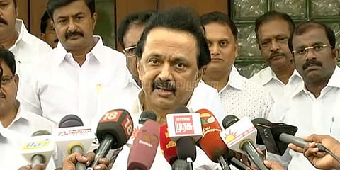 ஓபிஎஸ்சை பதவிநீக்கம் செய்யகோரி திமுக வழக்கு: உங்களின் கருத்து என்ன? #PTsurvey