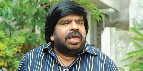 ஆரம்பித்தவுடன் ஆயிரத்துக்கும் மேல் ட்விட் போட்ட டி.ராஜேந்தர்