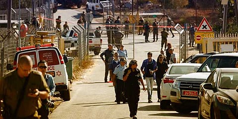 பாலஸ்தீன நபர் துப்பாக்கிச் சூட்டில் 3 இஸ்ரேல் ராணுவத்தினர் கொலை