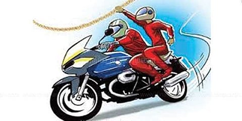 வழிப்பறியில் ஈடுபட முயன்றவர் அடித்துக் கொலை..