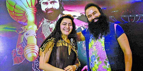 குர்மீத் வளர்ப்பு மகள் ஹனிபிரீத் முன் ஜாமீன் மனு தள்ளுபடி - கைதாக வாய்ப்பு