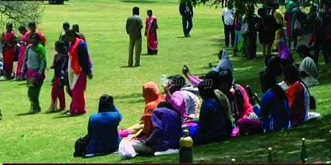 சுற்றுலா பயணிகள் அதிகம் விரும்பும் உதகையின் தற்போதைய நிலை