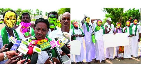 பிரதமர் இல்லம் அருகே போராட்டம்: தமிழக விவசாயிகள் தடுத்து நிறுத்தம்