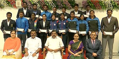 தேசிய போட்டிகளில் வென்ற தமிழக வீரர்கள்: ரூ.79 லட்சம் ஊக்கத்தொகை